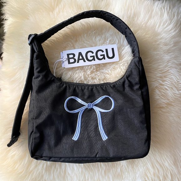 NWT Baggu Mini Nylon Shoulder Bag - Black Embroidered Bow - Picture 2 of 7